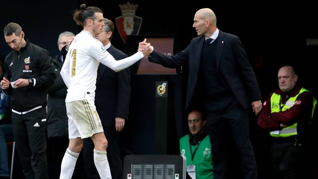 My relationship with Gareth Bale is "normal", I count on him, says Zidane  