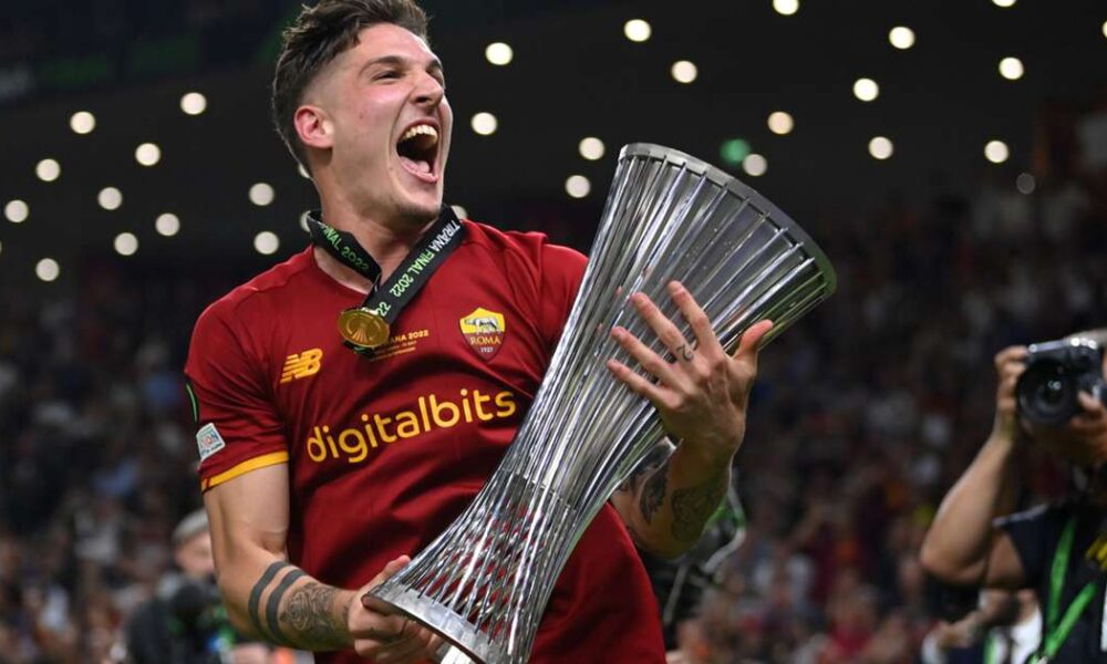Zaniolo winner hands Roma maiden European trophy