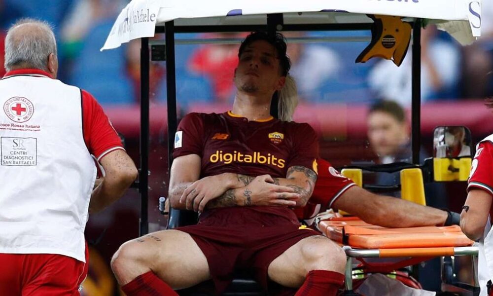 Mourinho ‘worried’ about Zaniolo injury in Roma win